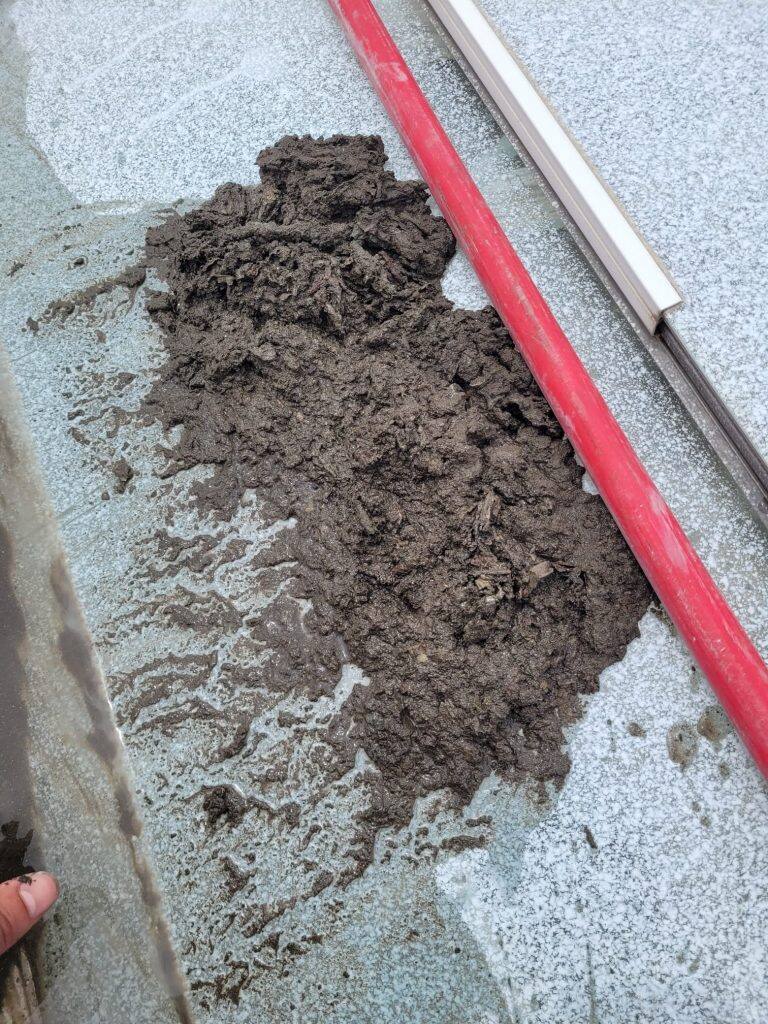 Greenhouse gutter cleaning and maintenance